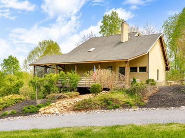 40 MONTE CARLO DR, LEXINGTON, VA 24450