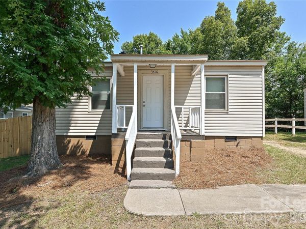 3516 Jonquil Street , Charlotte, NC 28211