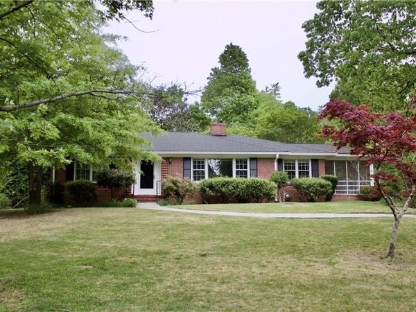 4717 Pine Acres Court , Atlanta, GA 30338