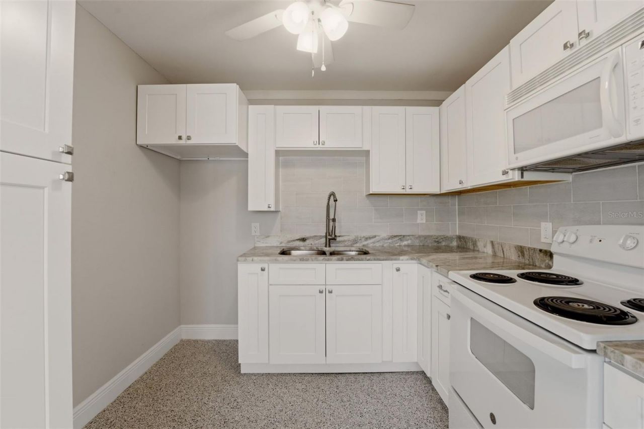 4517 103rd Street Court W, Bradenton, FL 34210 Photo