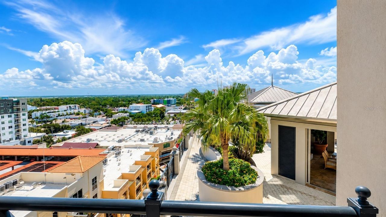 50 Central Avenue , Unit 11A, Sarasota, FL 34236 Photo