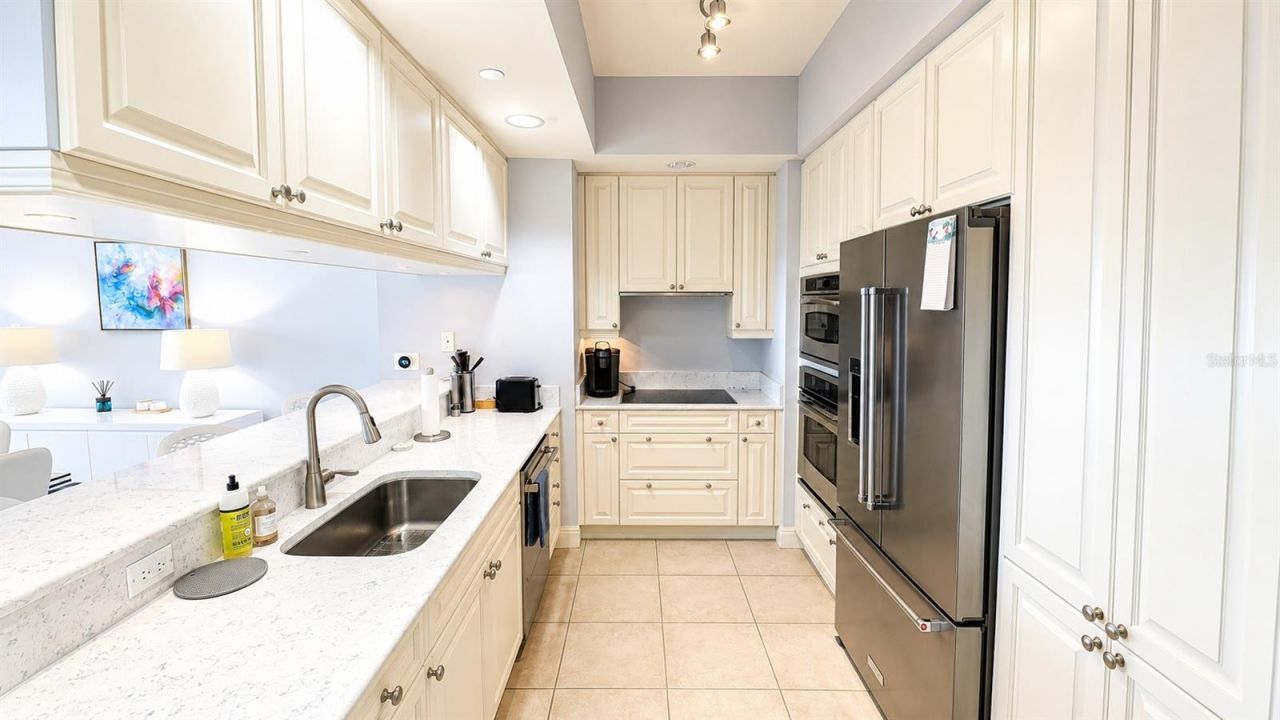 50 Central Avenue , Unit 11A, Sarasota, FL 34236 Photo