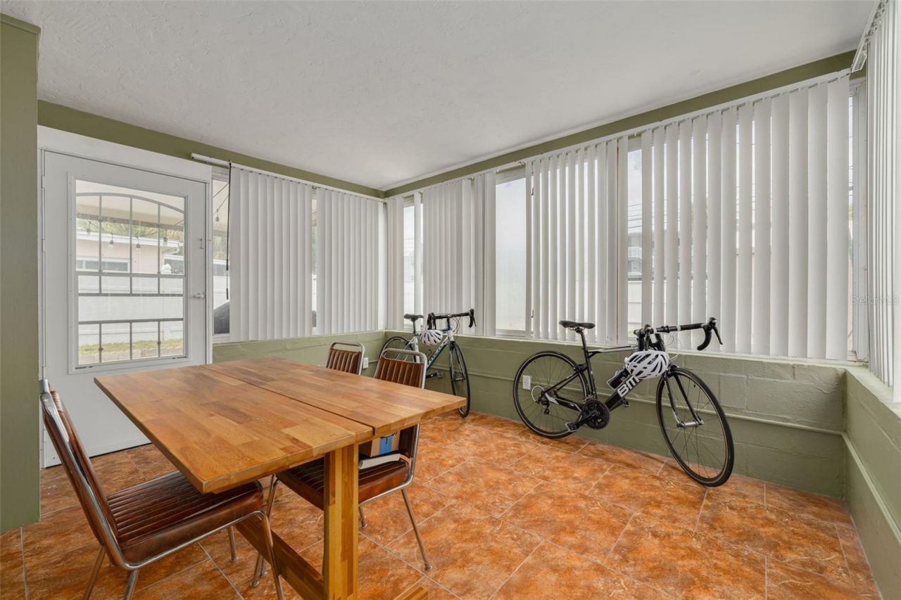 531 75th Avenue N, Saint Petersburg, FL 33702 Photo