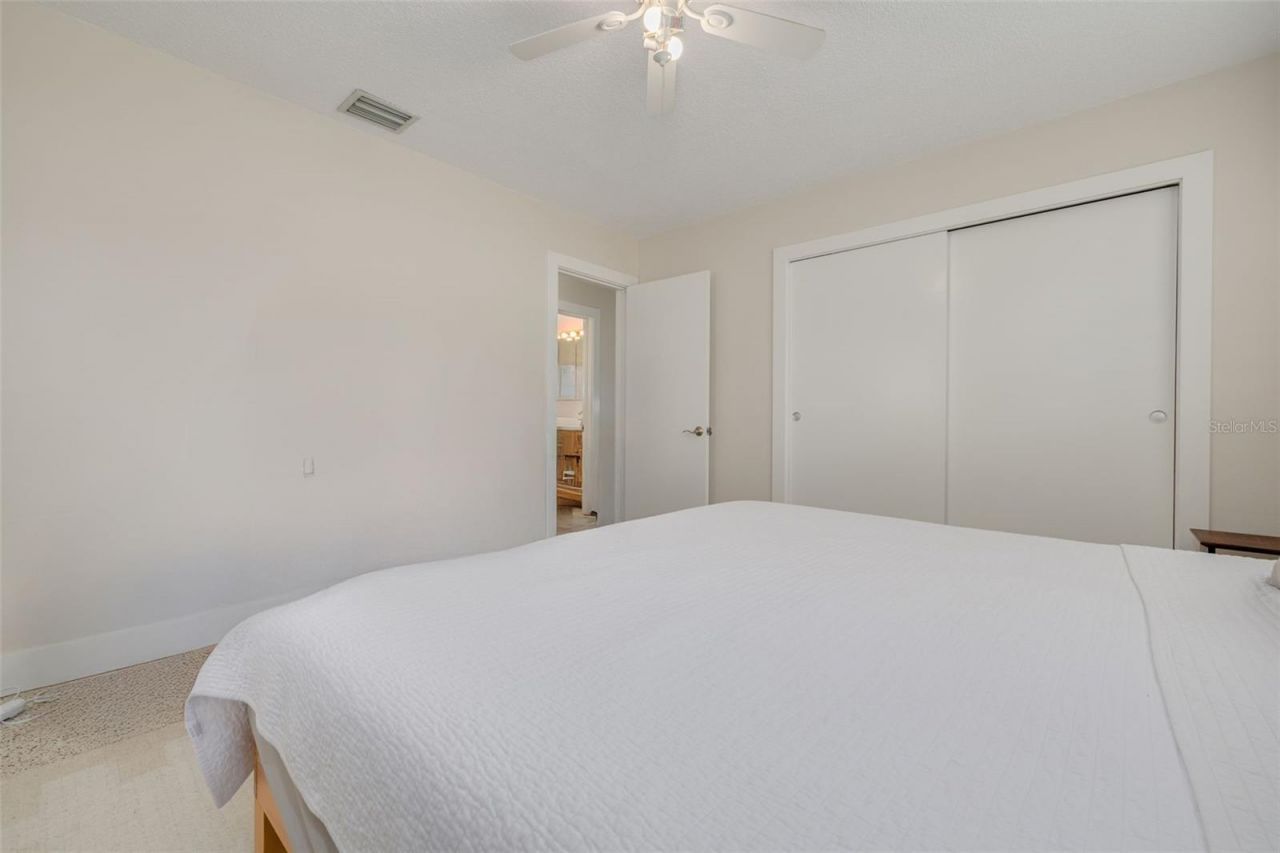 531 75th Avenue N, Saint Petersburg, FL 33702 Photo