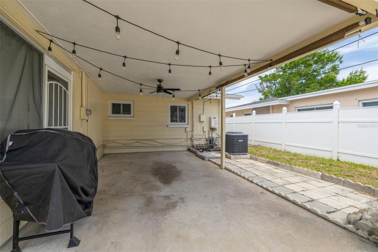 531 75th Avenue N, Saint Petersburg, FL 33702 Photo