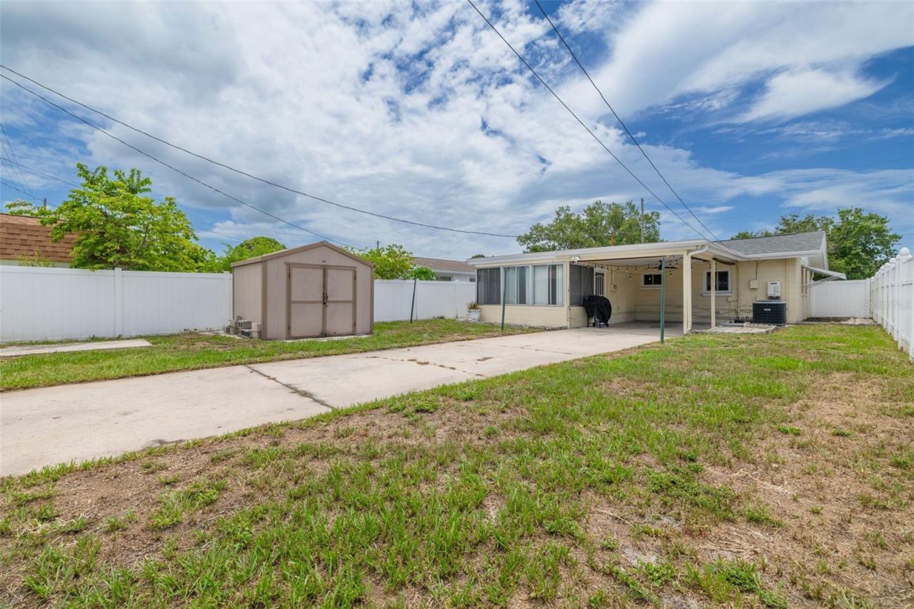 531 75th Avenue N, Saint Petersburg, FL 33702 Photo