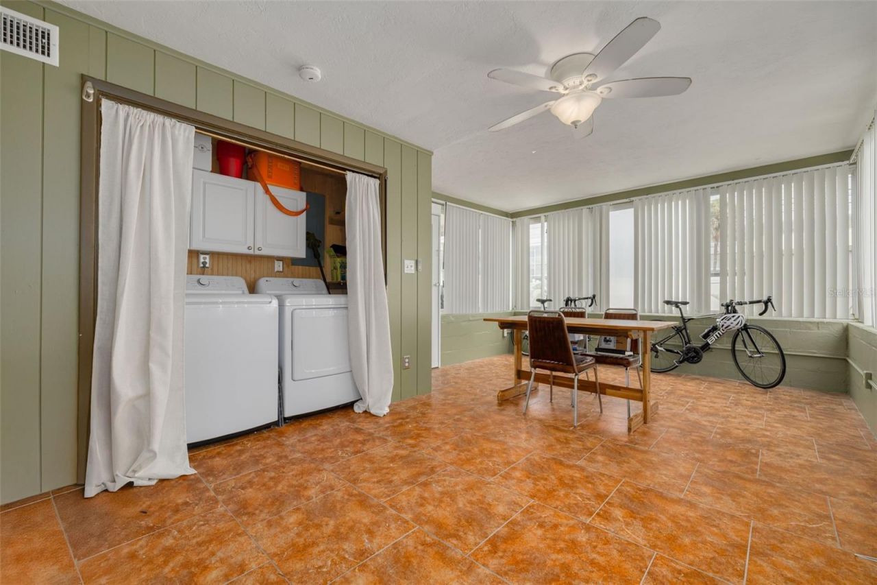 531 75th Avenue N, Saint Petersburg, FL 33702 Photo