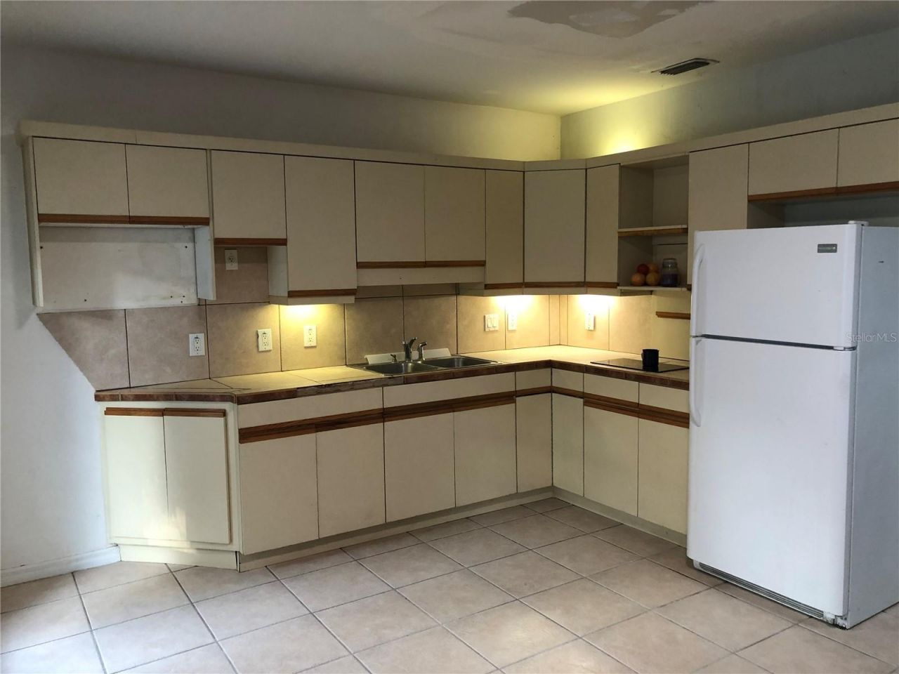 360 S Lakeview Drive, Lake Helen, FL 32744 Photo