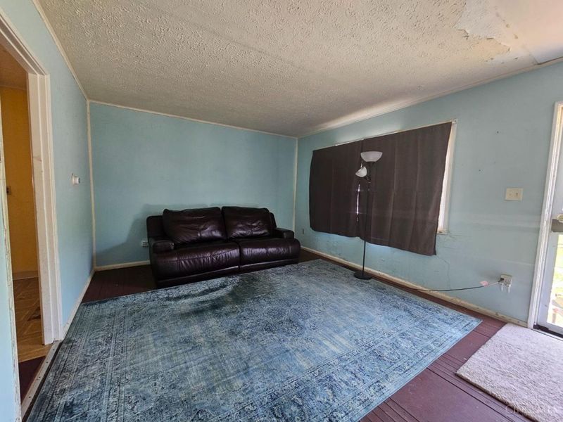 4728 Kirby Avenue, Cincinnati, OH 45223 Photo 4