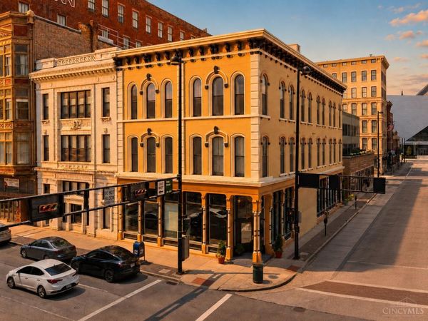 411 Plum Street, Unit 303, Cincinnati, OH 45202