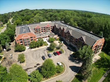 500 County Road B W, Unit 335, Roseville, MN 55113