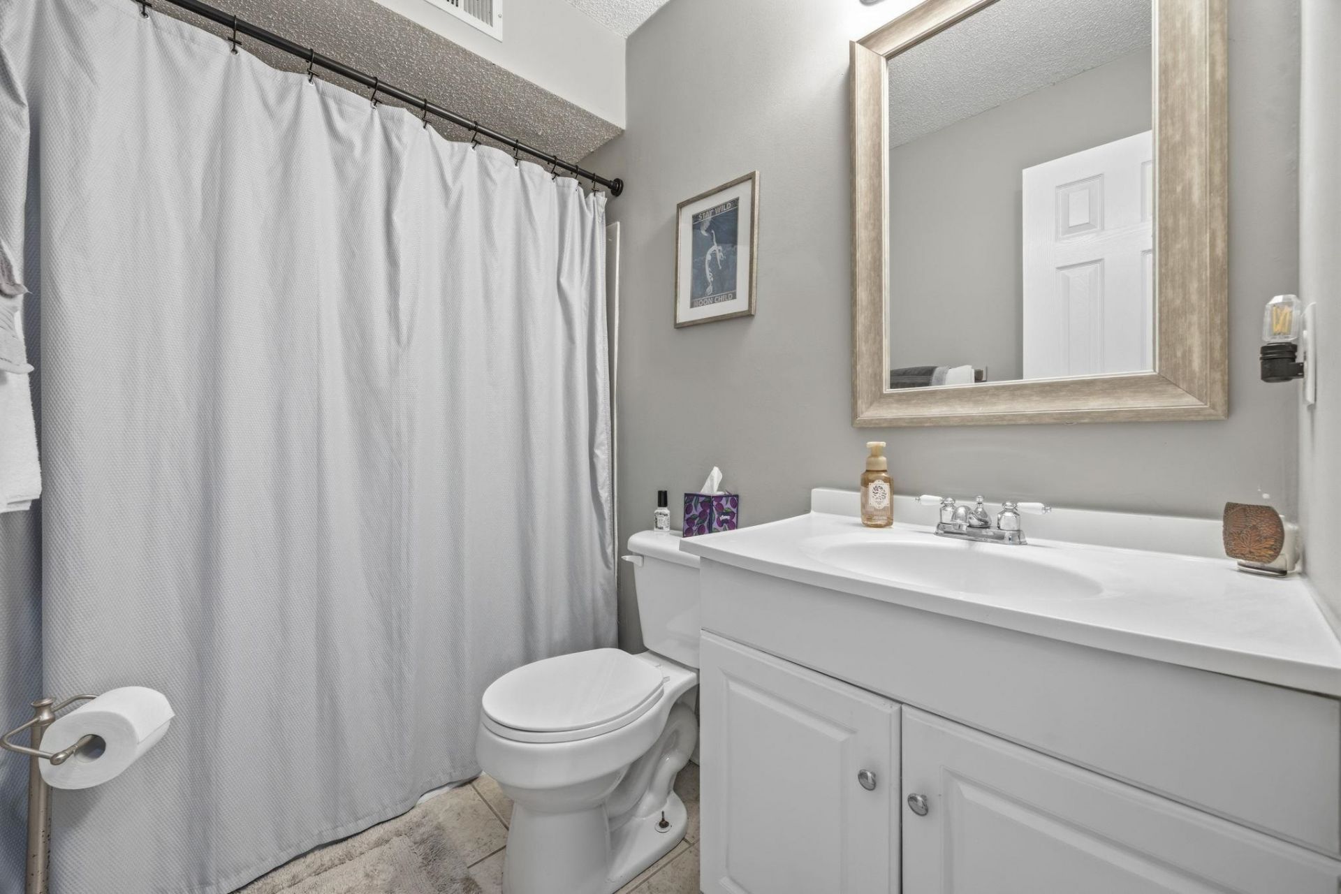416 Cambridge Circle Photo 15