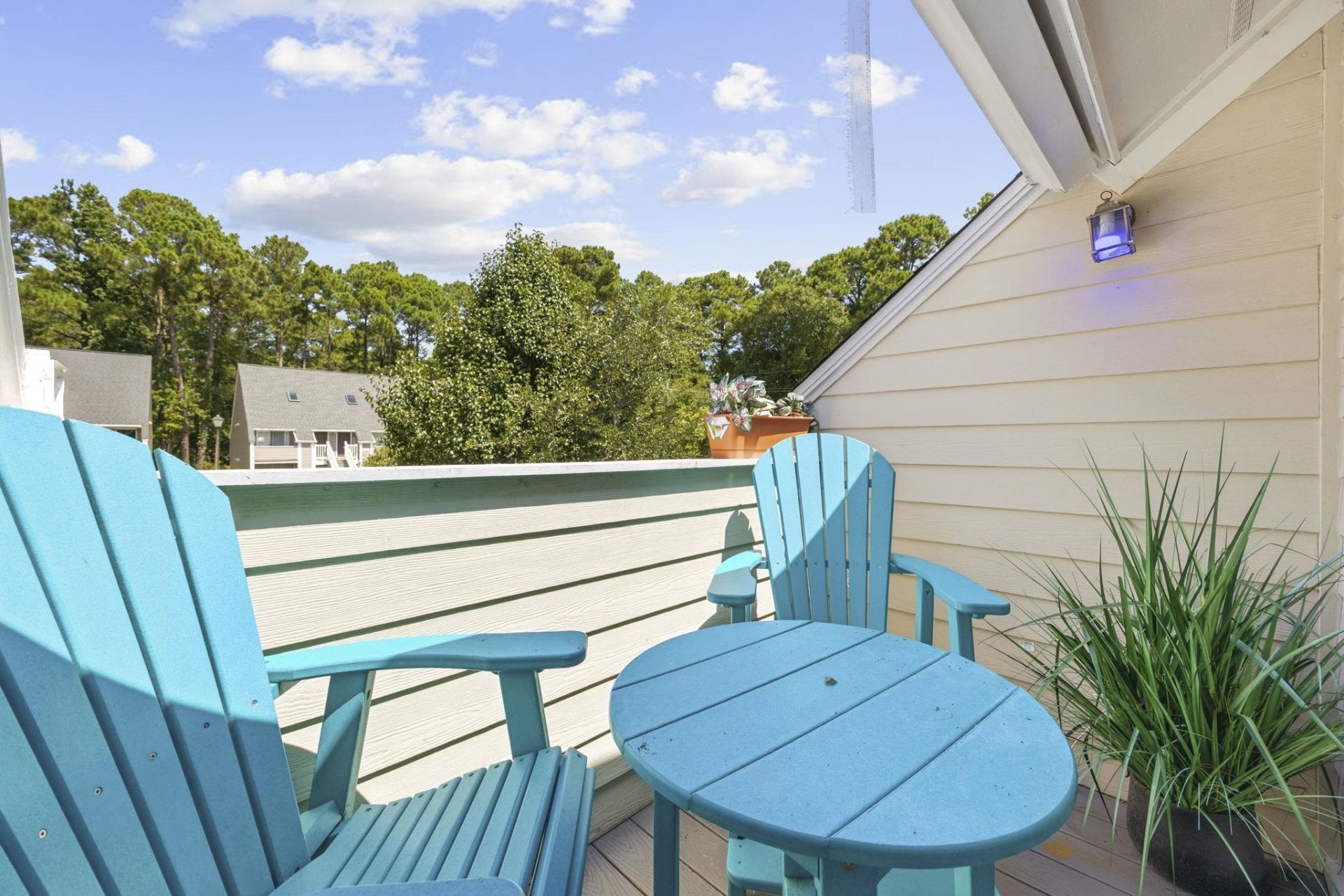 416 Cambridge Circle Photo 22