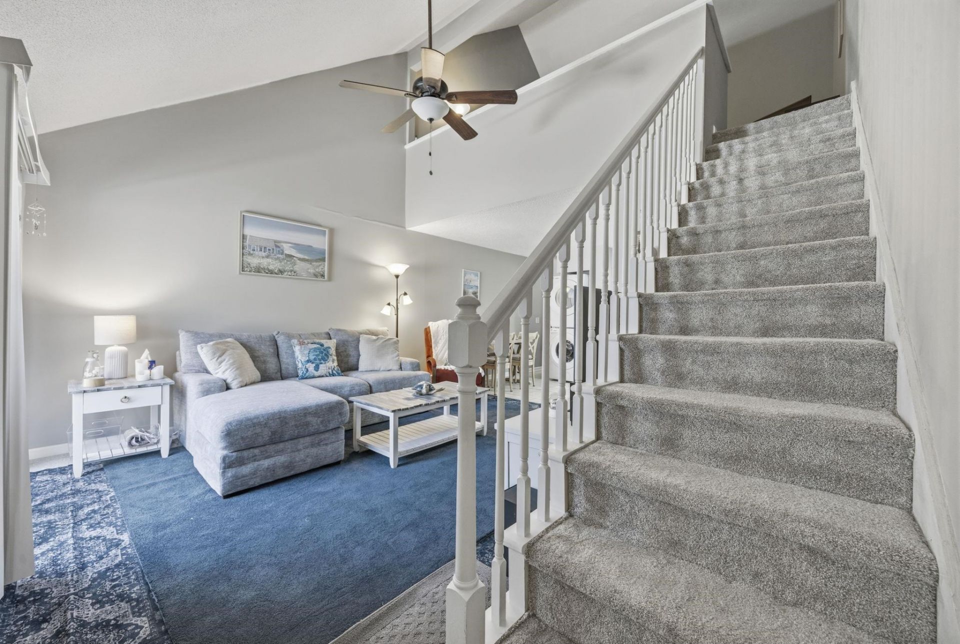 416 Cambridge Circle Photo 4