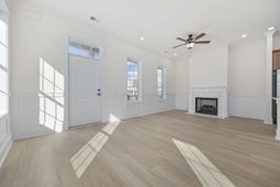 968 Farrow Pkwy.  photo 4
