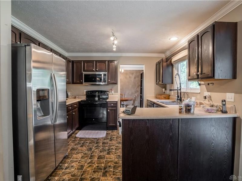 190 Preakness Court, Vandalia, OH 45377 Photo 9