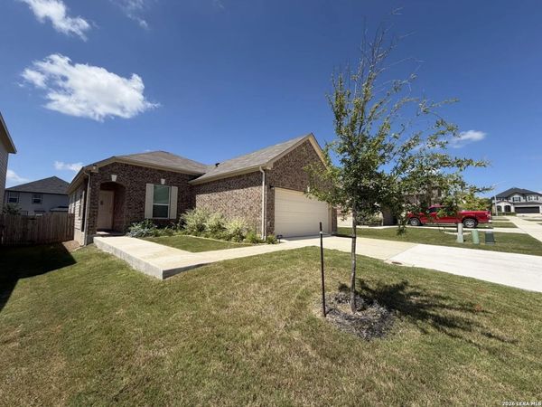 314 W Low Cascade, Boerne, TX 78006
