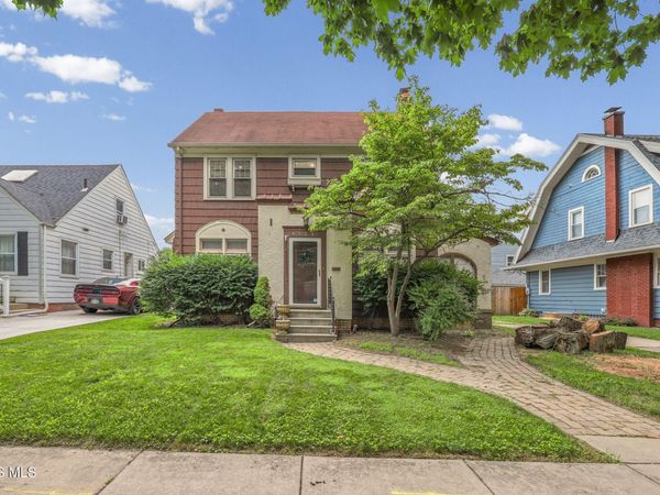 4523 Overland Parkway, Toledo, OH 43612