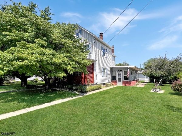 725 Sayre Ave, Phillipsburg, NJ 08865