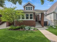 5227 W Berteau Avenue, Chicago, IL 60641 primary photo