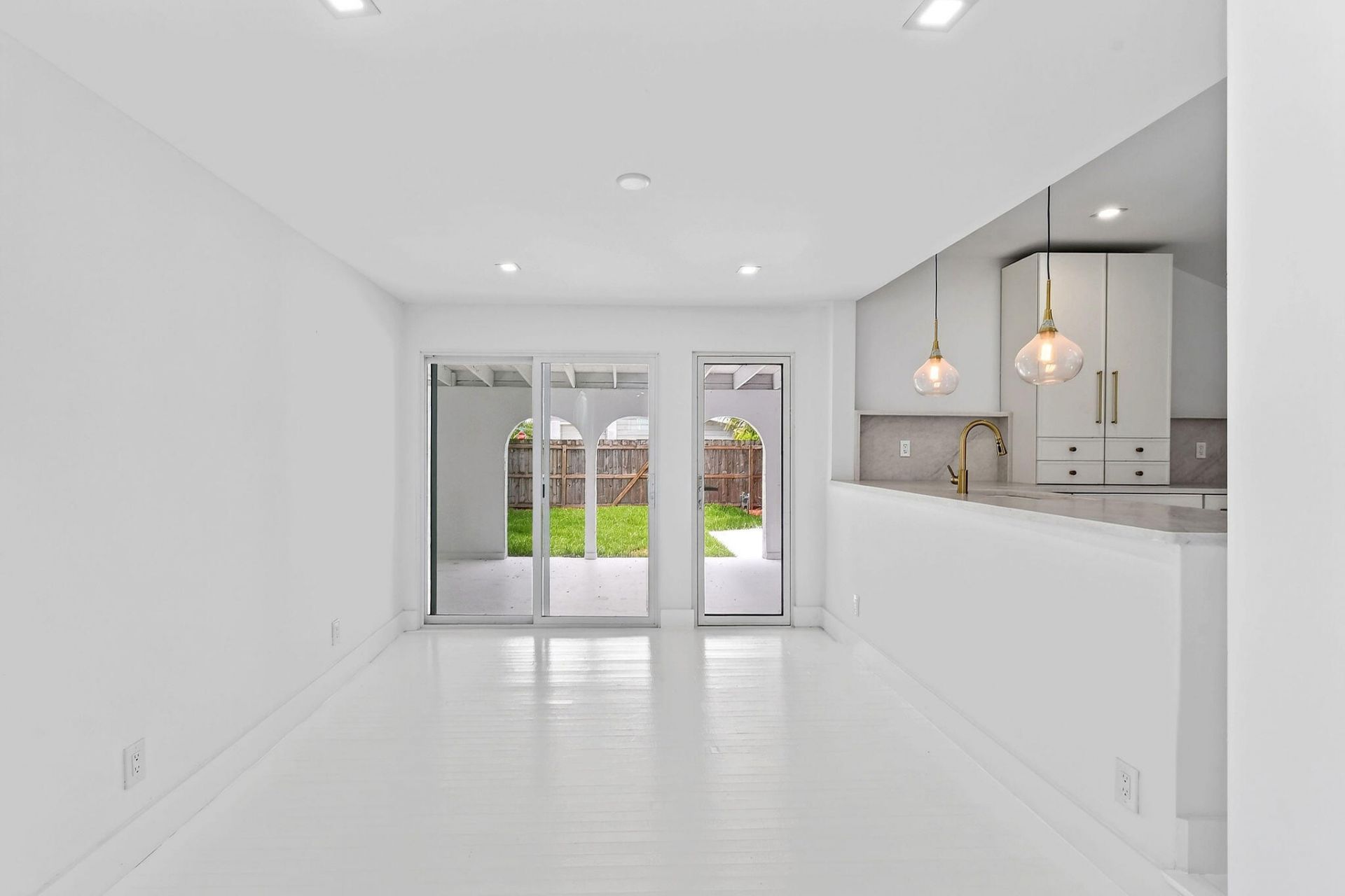 1201 N Ocean Breeze, Lake Worth Beach, FL 33460 Photo