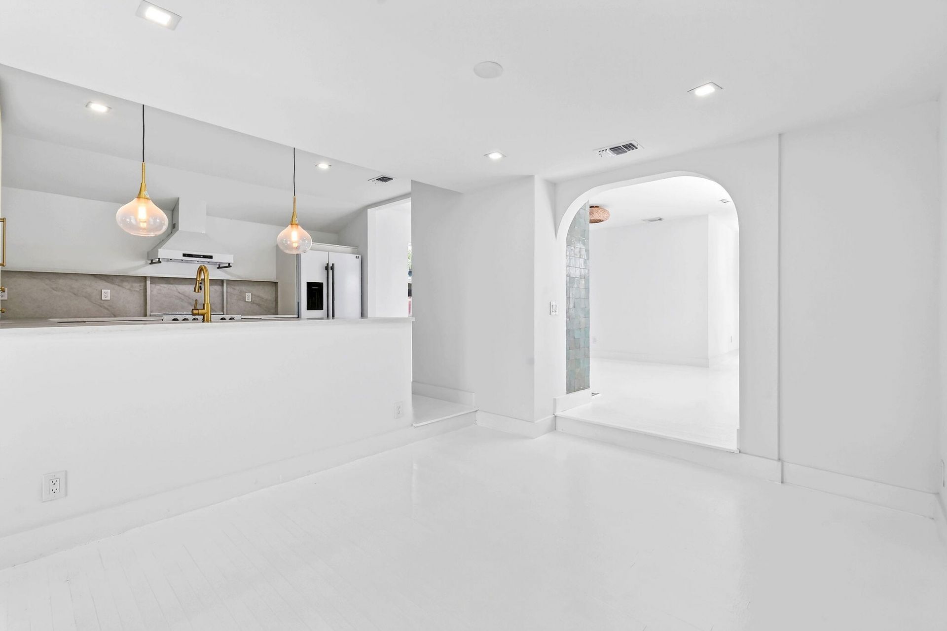 1201 N Ocean Breeze, Lake Worth Beach, FL 33460 Photo