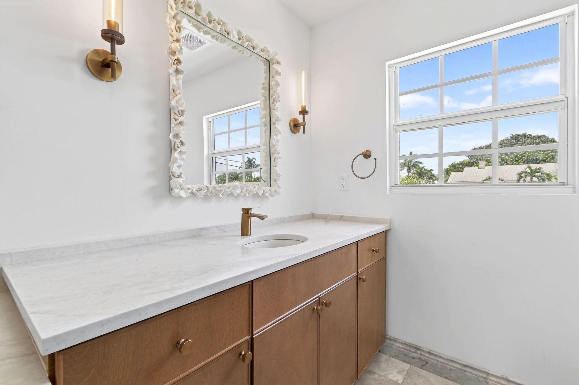 1201 N Ocean Breeze, Lake Worth Beach, FL 33460 Photo