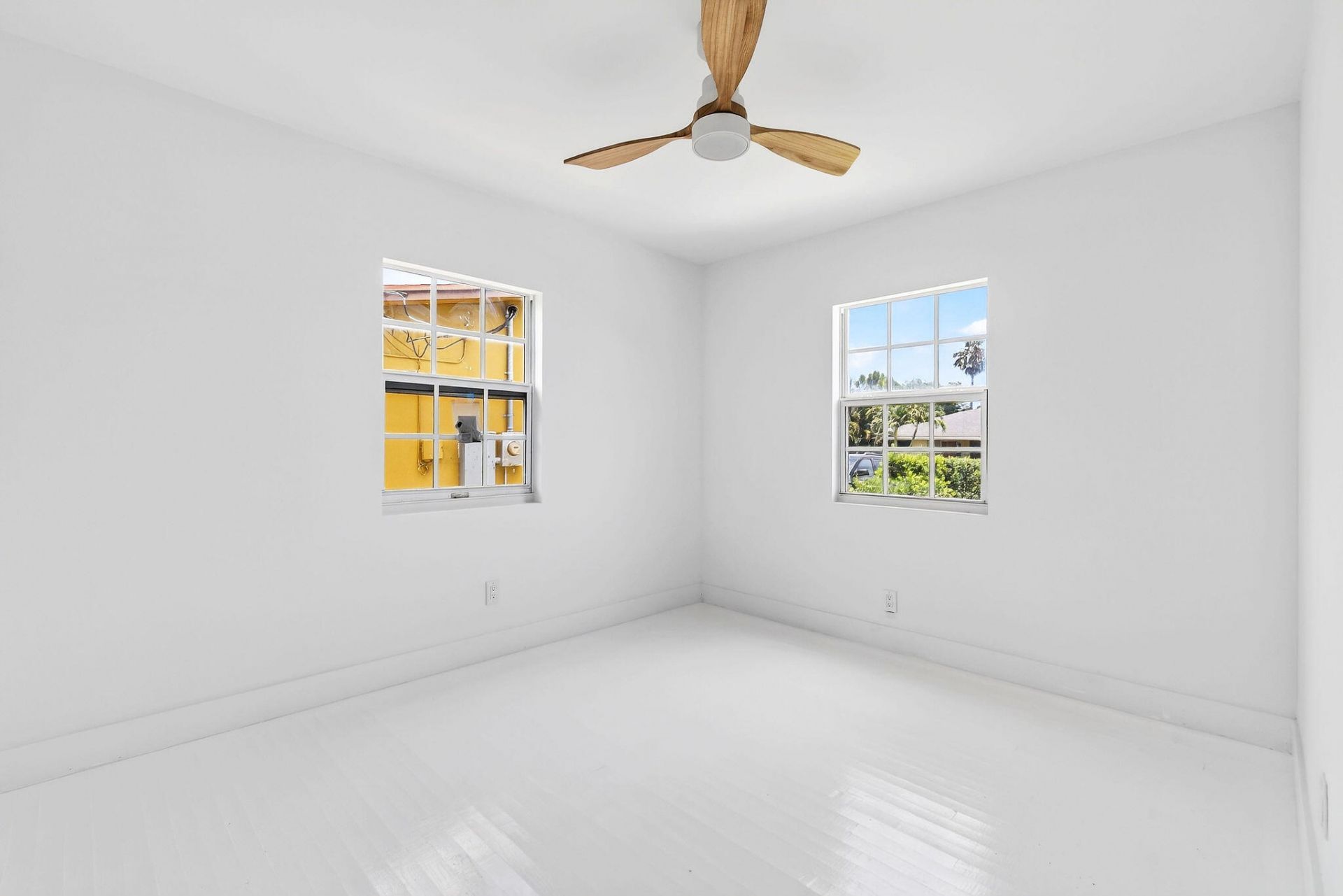 1201 N Ocean Breeze, Lake Worth Beach, FL 33460 Photo