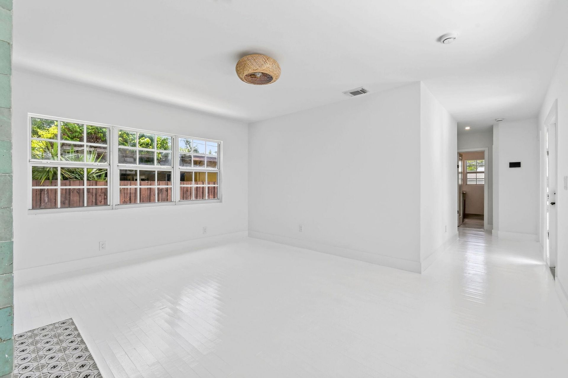 1201 N Ocean Breeze, Lake Worth Beach, FL 33460 Photo