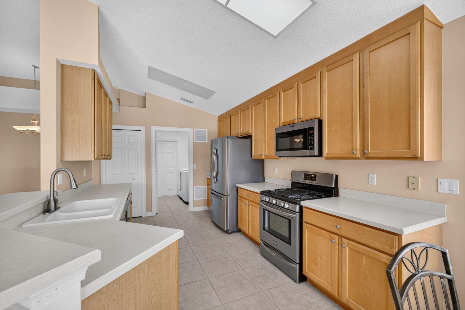 3738 Victoria Road, West Palm Beach, FL 33411 Photo