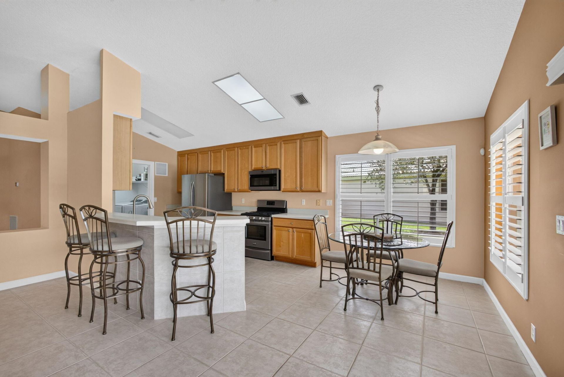 3738 Victoria Road, West Palm Beach, FL 33411 Photo