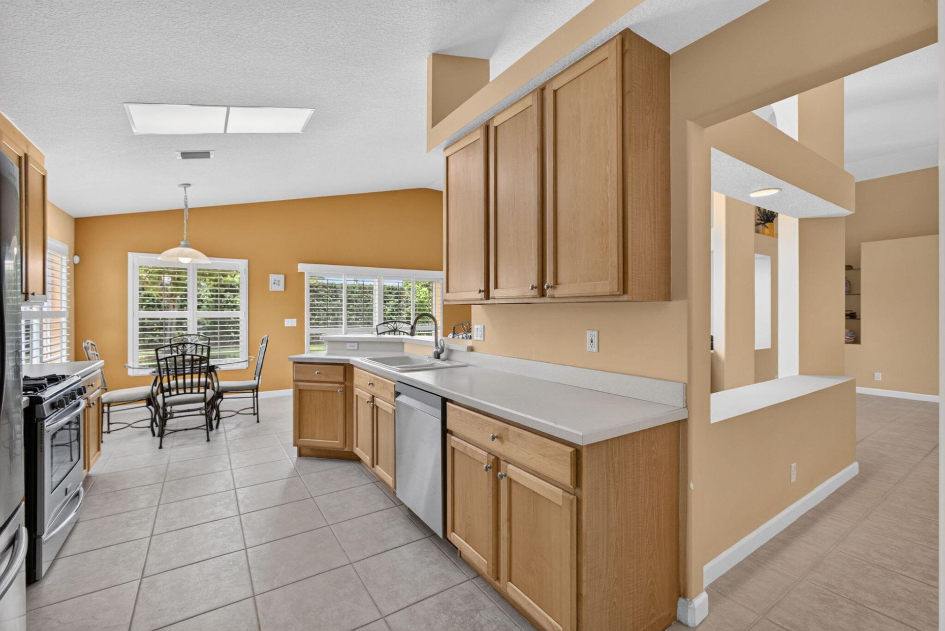 3738 Victoria Road, West Palm Beach, FL 33411 Photo