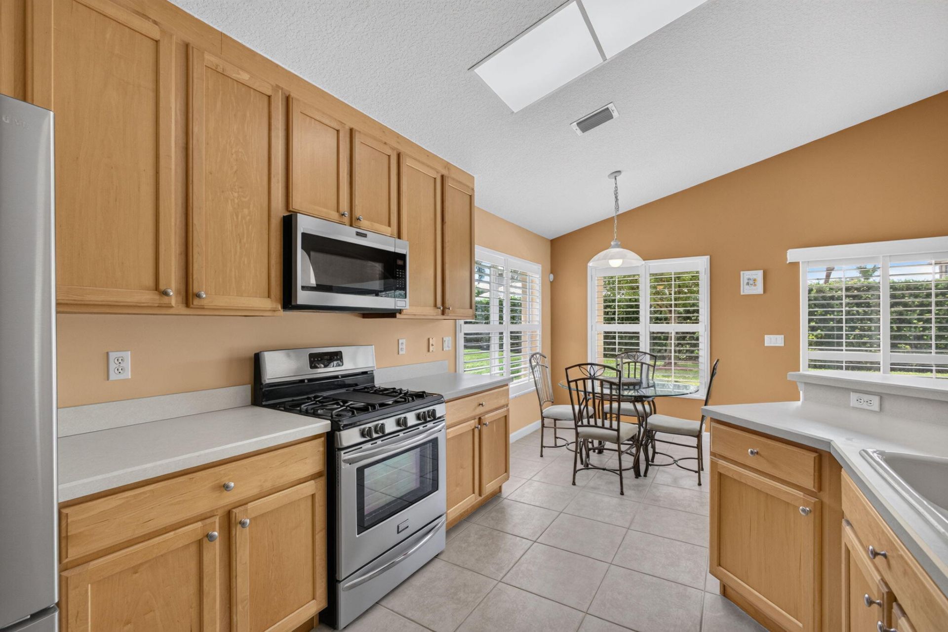 3738 Victoria Road, West Palm Beach, FL 33411 Photo