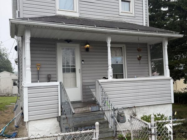 126 Samuels Avenue, Hazleton, PA 18201