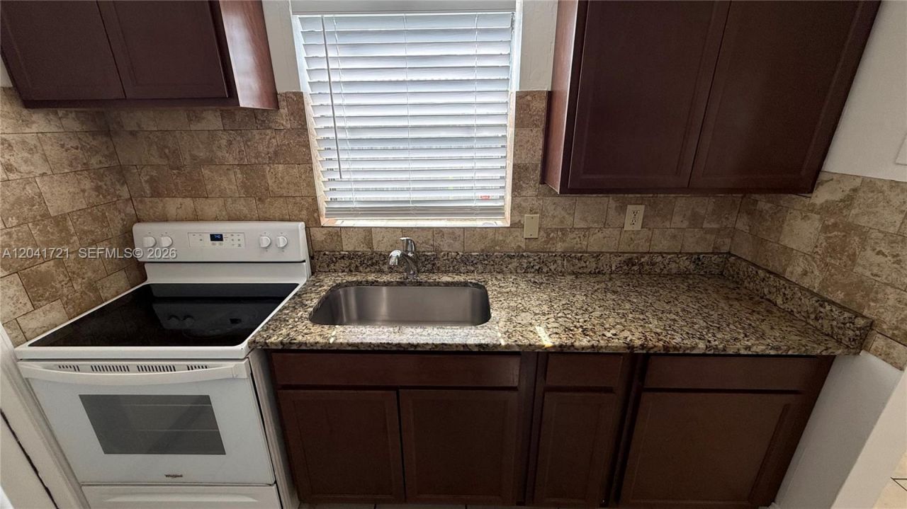 6421 NW 20th Ct, Unit 6421, Sunrise, FL 33313 Photo