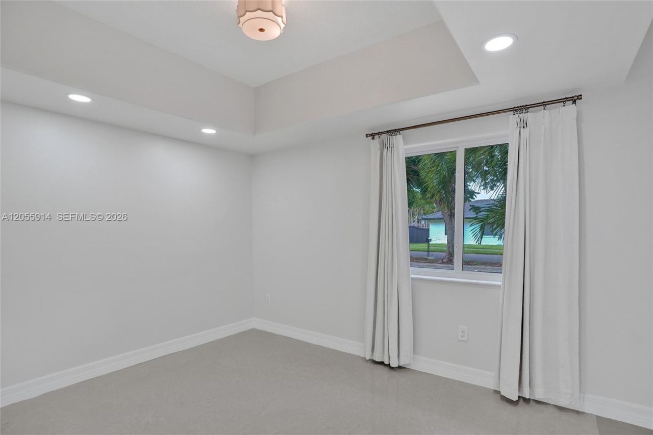 4665 SW 159th Ct, Miami, FL 33185 Photo