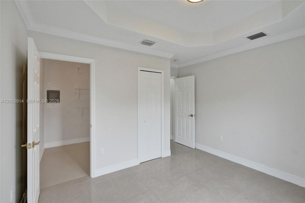 4665 SW 159th Ct, Miami, FL 33185 Photo