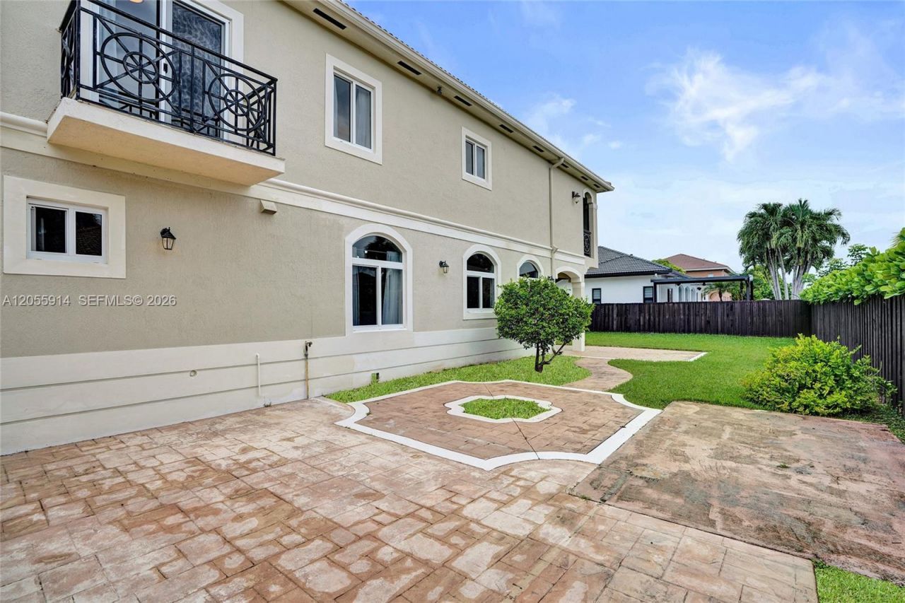 4665 SW 159th Ct, Miami, FL 33185 Photo