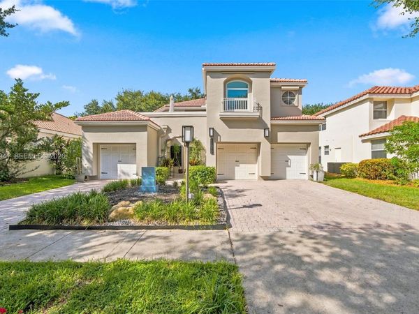 11070 Minneapolis Dr , Cooper City, FL 33026