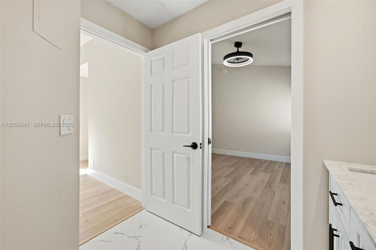 11070 Minneapolis Dr , Cooper City, FL 33026 Photo