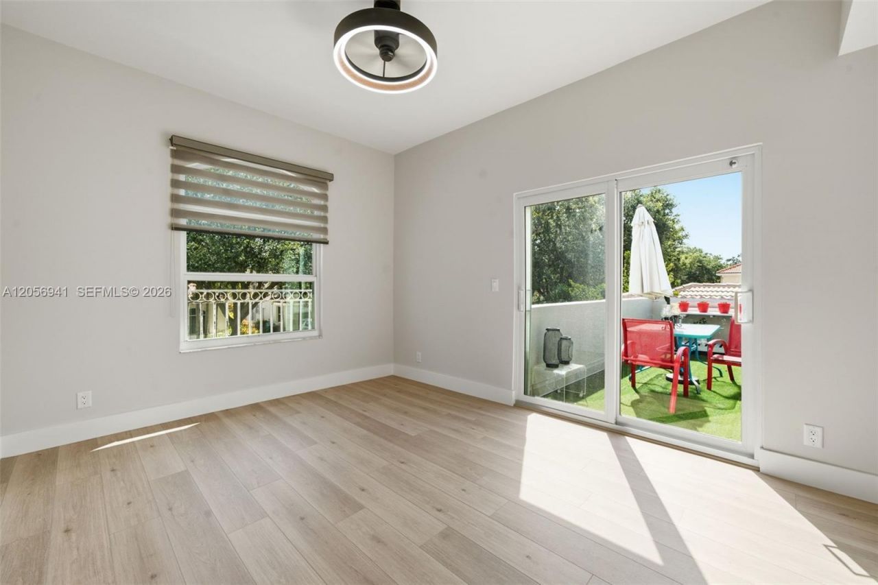 11070 Minneapolis Dr , Cooper City, FL 33026 Photo