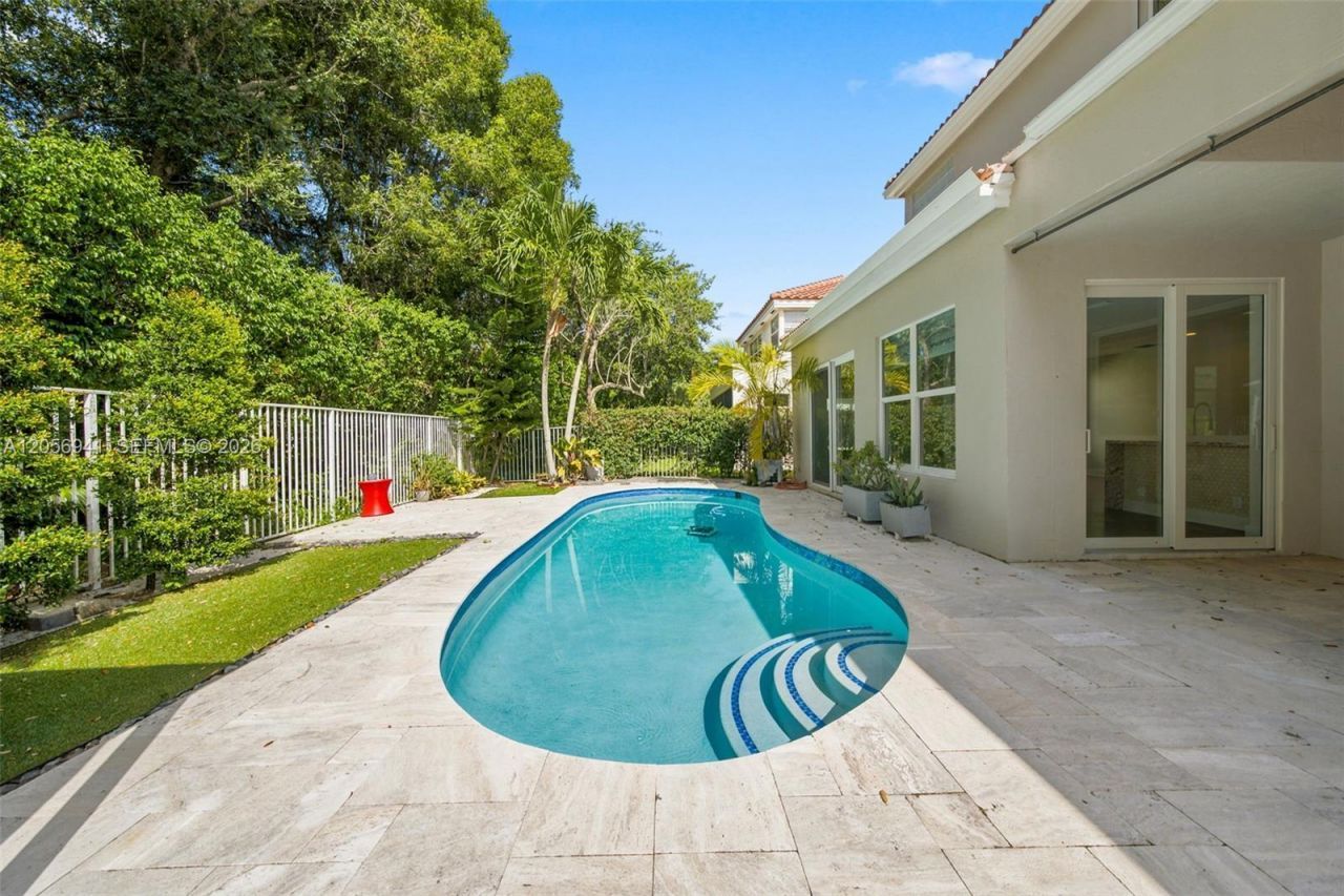 11070 Minneapolis Dr , Cooper City, FL 33026 Photo