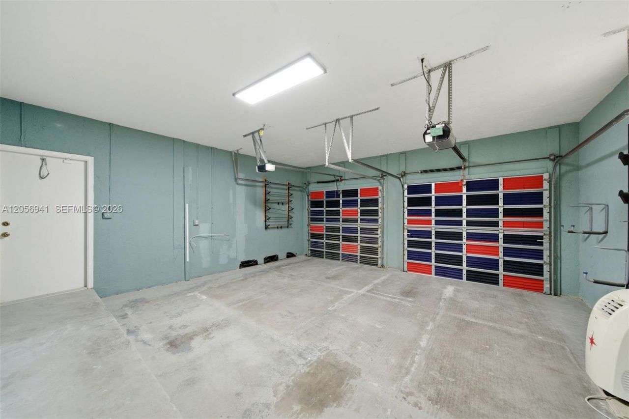 11070 Minneapolis Dr , Cooper City, FL 33026 Photo