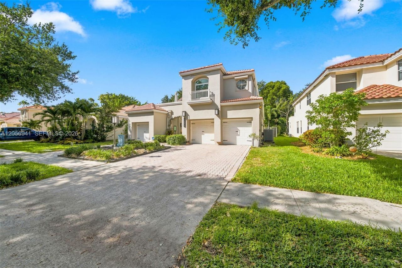 11070 Minneapolis Dr , Cooper City, FL 33026 Photo
