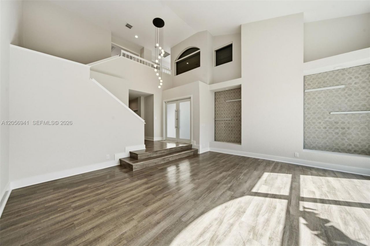 11070 Minneapolis Dr , Cooper City, FL 33026 Photo