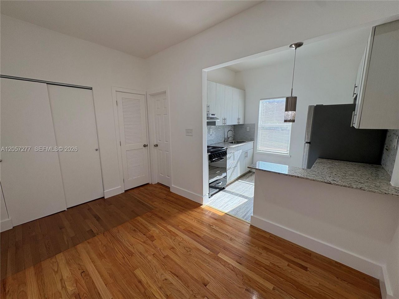 3237 SW 4th St , Unit 14, Miami, FL 33135 Photo