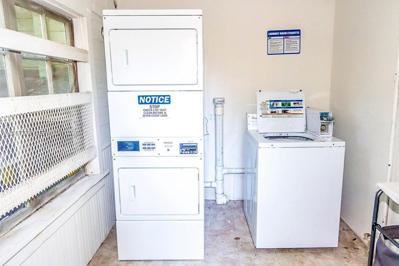 310 N Ocean Breeze , Unit 3, Lake Worth, FL 33460 Photo