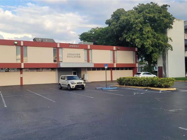 Unit 112, Miami Gardens, FL 33169