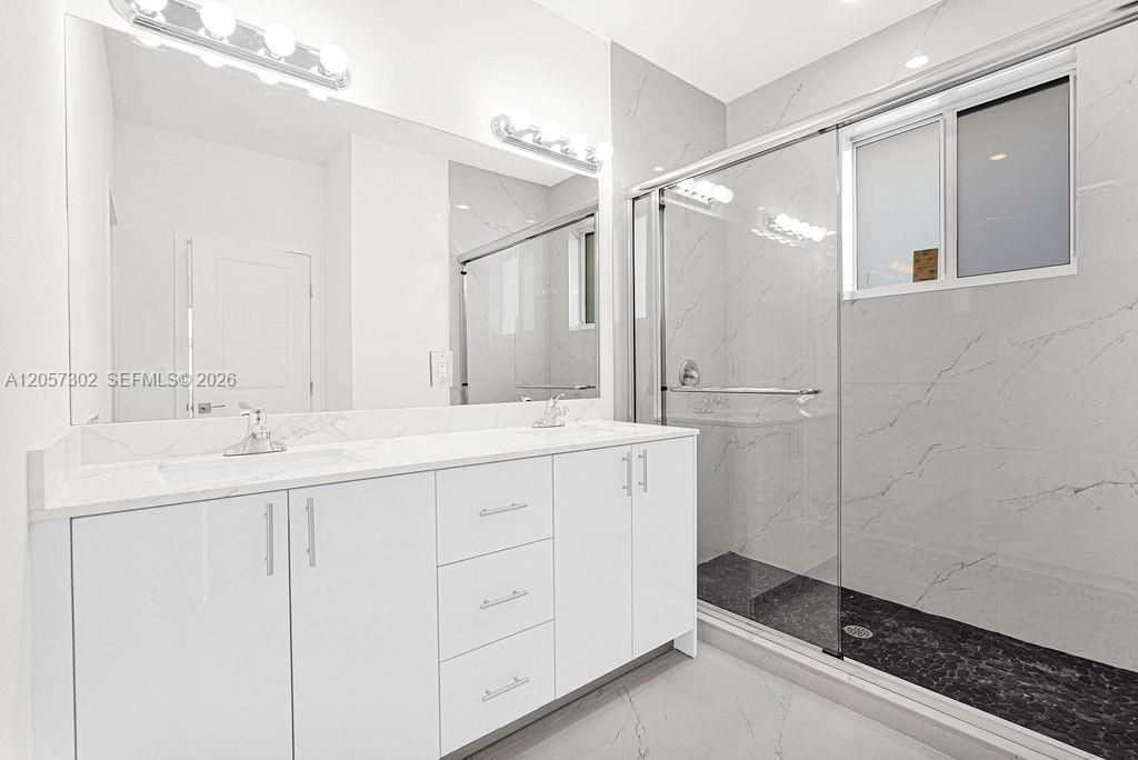 22555 SW 125th Ave , Unit 13A, Miami, FL 33170 Photo