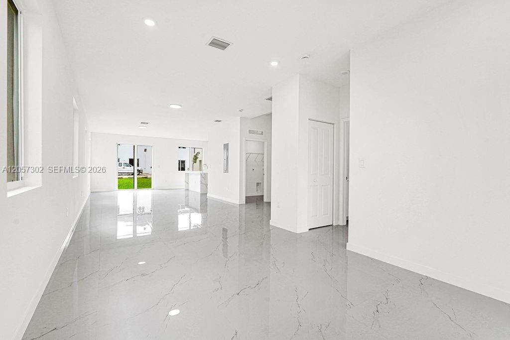 22555 SW 125th Ave , Unit 13A, Miami, FL 33170 Photo